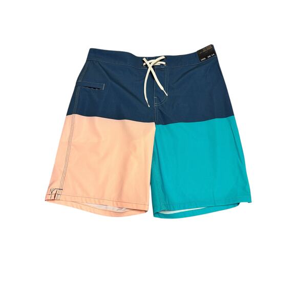 Vans NWT Boy's The Daily Halfsies 16.5" Boardshorts Size 28/16 Beach Vacation - Picture 2 of 6